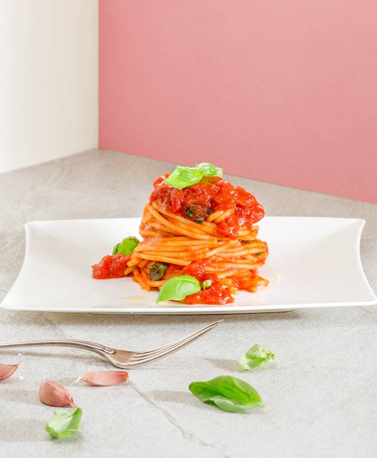 Spaghetti mit Tomatensauce